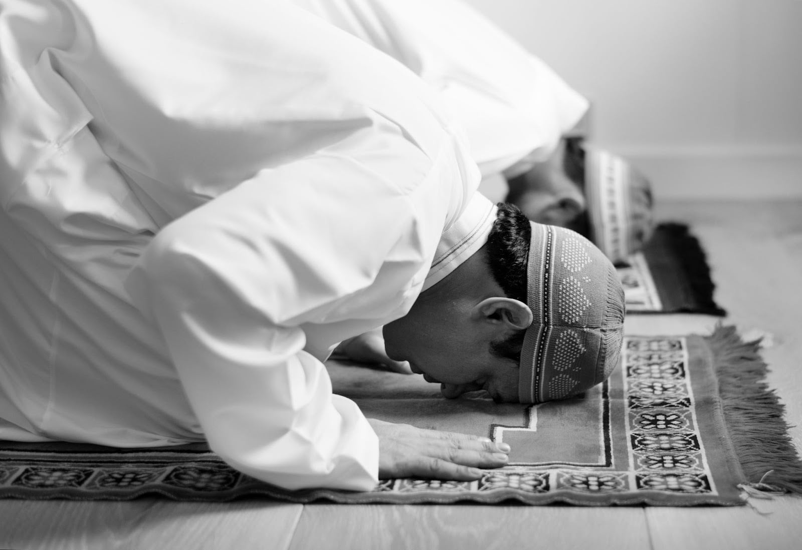Cara ‘Reconnect’ Dengan Allah Bila Rasa Jauh