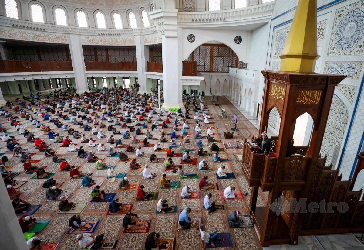 Tinggal Solat Jumaat Tanpa Alasan Di Terengganu Boleh Didenda RM3,000