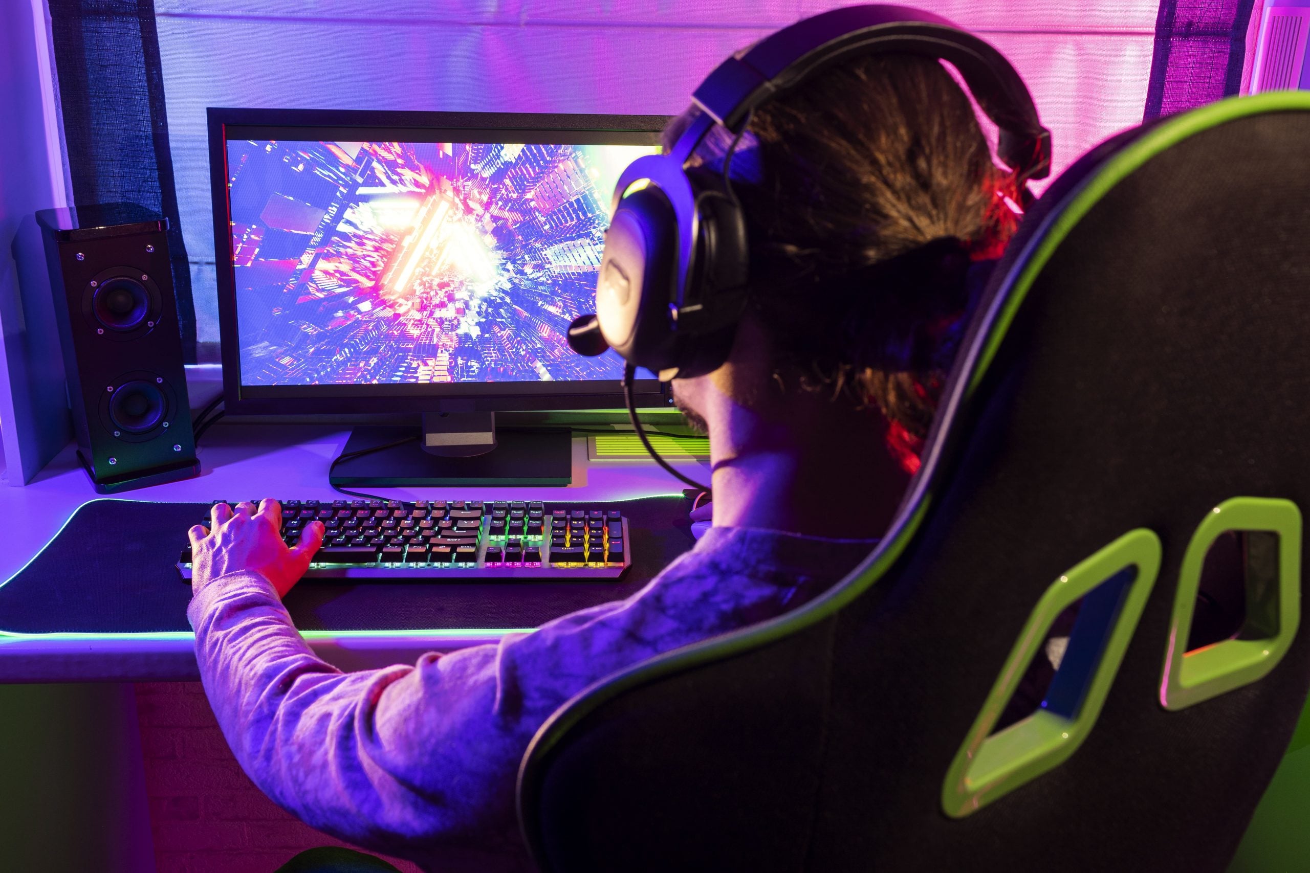 “Gaming” Sebagai Hiburan, Jangan Sampai Lalai Dari  Melakukan Ibadah
