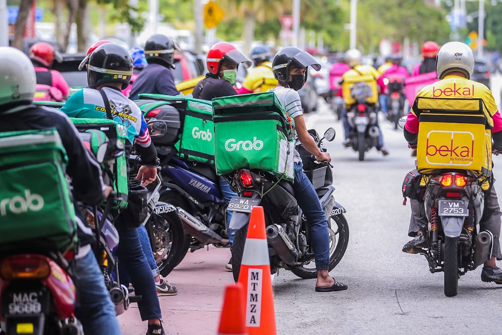 Rider Dedah Mesej Pelanggan, Disangka Nak Belanja Rupanya Bernafsu Songsang