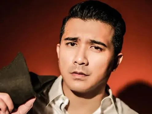 Teguran Aaron Aziz: Bila Sedekah Jadi Tontonan, Di Mana Letaknya Keikhlasan?