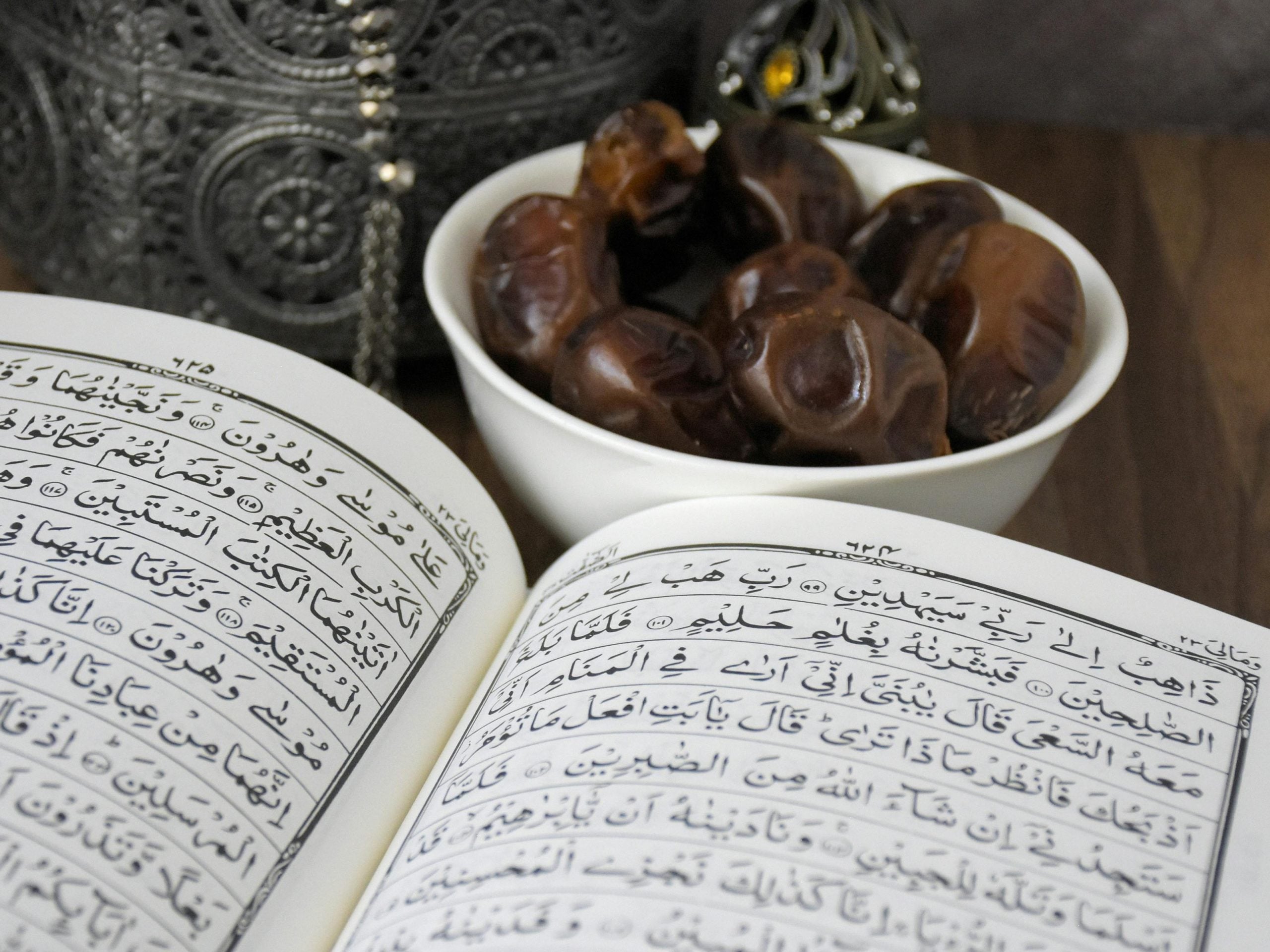 Lebih Daripada Bacaan Tahlil: 4 Keindahan Surah Yasin yang Wajib Dihayati Orang Hidup