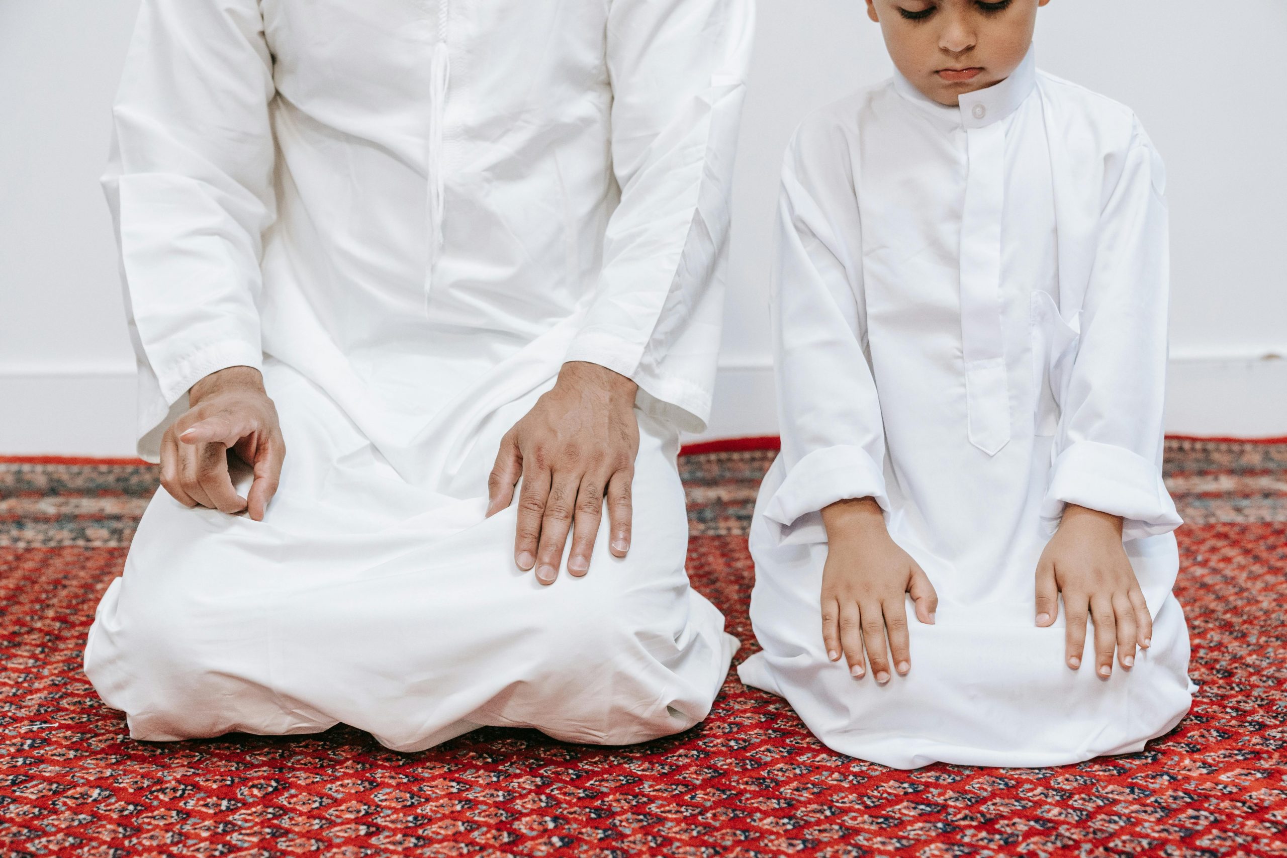 Menghidupkan Semula ‘Baituna Jannatuna’ dalam Era Adab yang Tenat
