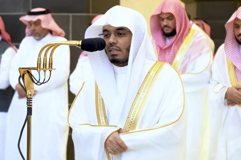 kedudukan imam