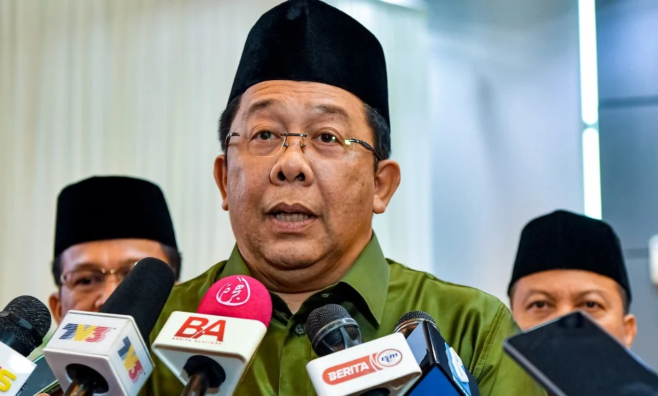 JAKIM Sahkan Snek Popular Korea Selatan Tiada Logo Halal & Ramuan Berasaskan Babi