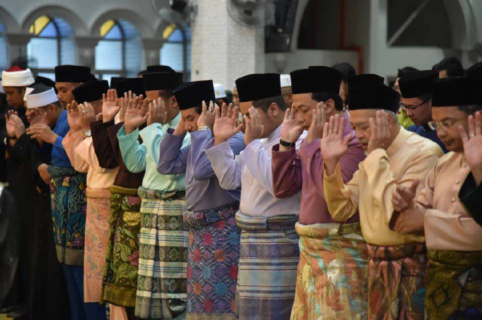 Panduan Solat Hari Raya Lengkap Dengan Hukum, Cara Takbir 7 & 5 Serta Rahsia Keberkatan Sunnah Nabi SAW