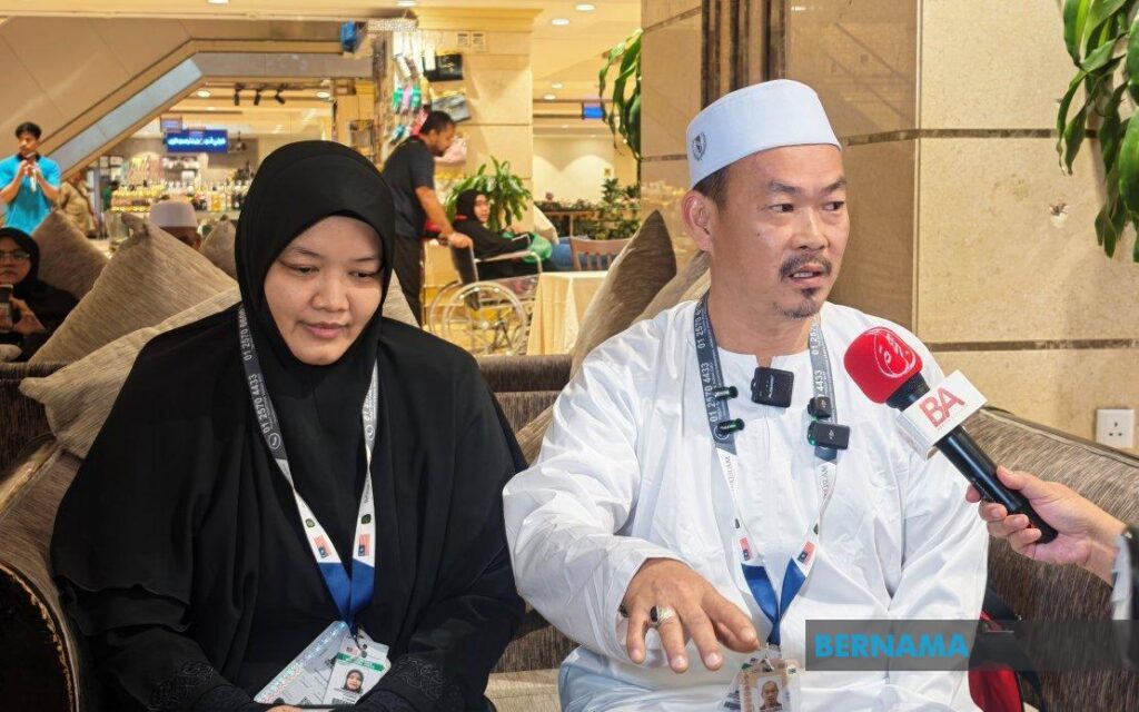 peluk islam