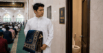 Solat Bersebelahan Tandas Sebab Ruang Solat Masjid Penuh, Boleh Ke? Mufti Jelaskan Hukum & Panduan Menjamin Kesucian Ibadah