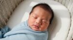 Tak Tahu Bila Nak Mengkhatankan Anak Baru Lahir? Ini Saranan Islam Menurut Mazhab Syafie