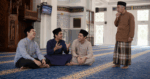 Berbual Dalam Masjid Boleh Hapus Pahala 40 Tahun, Betul Ke? Mufti Perjelas Hukum & Batas Yang Perlu Dijaga