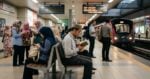 Baca Al-Quran Di Luar Solat Perlu Menghadap Kiblat Ke? Ini Adab Yang Ramai Mungkin Tak Tahu Ketika Bertilawah
