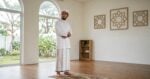 Sedang Solat Tiba-Tiba Azan Waktu Seterusnya Berkumandang, Sah Ke Solat & Perlu Cepatkan Bacaan?