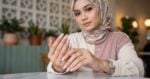 Pakai Kuku Palsu Untuk Kecantikan, Boleh Ke Dalam Islam? Mufti Jelaskan Hukum & Kesan Pada Wuduk Yang Muslimah Perlu Tahu