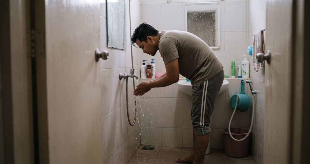 berwuduk di rumah