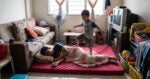 Orang Tua Kata Jangan Melangkah Orang Tidur, Nanti ‘Hutang Darah’ & Pendek Umur, Betul Ke? Ketahui Apa Yang Islam Ajarkan
