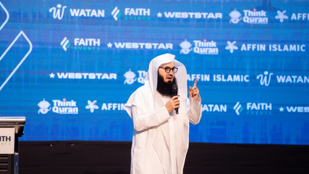 mufti menk