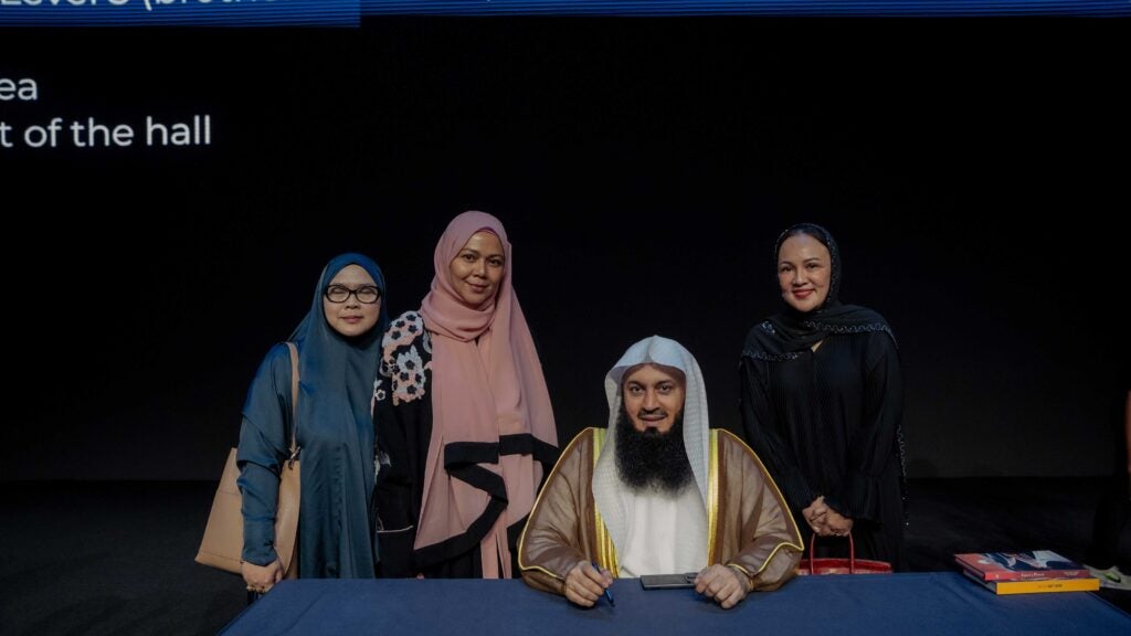 mufti menk